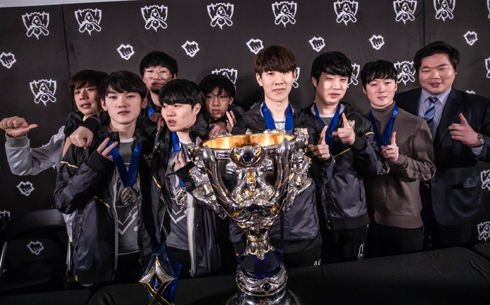 但自带一个 但自带一个