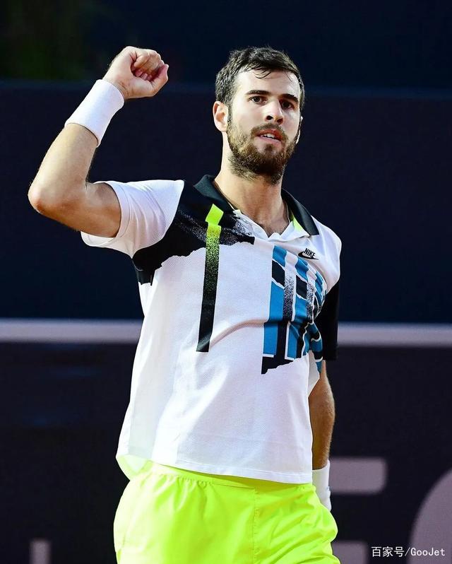 紧凑的站位 紧凑的站位